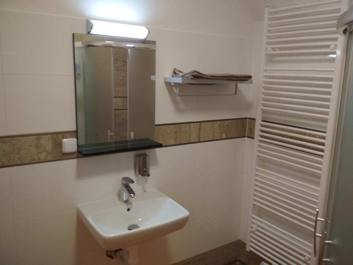 Apartmany Pod Kastany Kvasice Eksteriør billede
